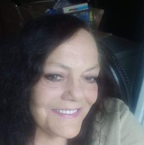 Meet your Posher, Vickie